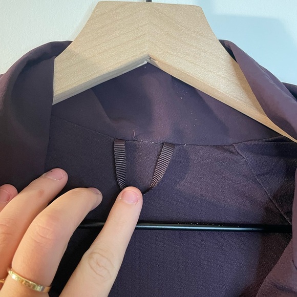 Lululemon|Step To It Hooded Full Zip Jacket Black cherry water Repellent Size 4 - Picture 7 of 13